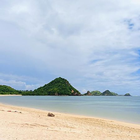 Ayu Homestay Kuta  Εξωτερικό φωτογραφία