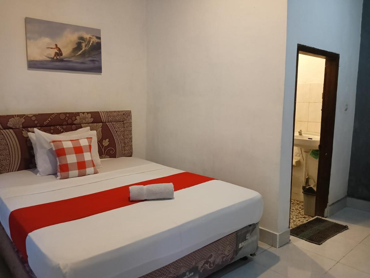 Ayu Homestay Kuta  Εξωτερικό φωτογραφία